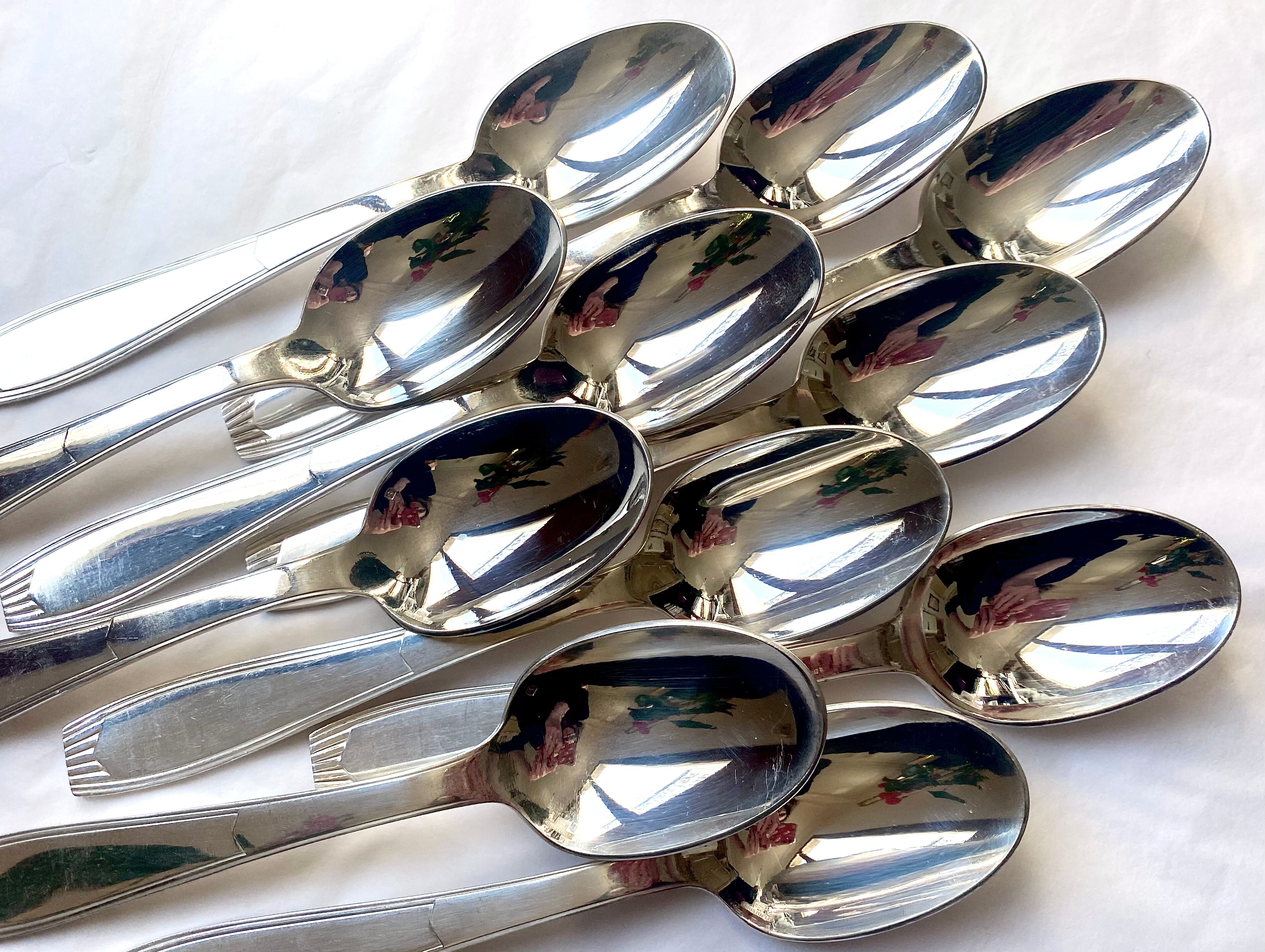 Christofle cutlery set - 11 fourchettes de table et 11 cuillères à soupe - Art déco - Métal argenté