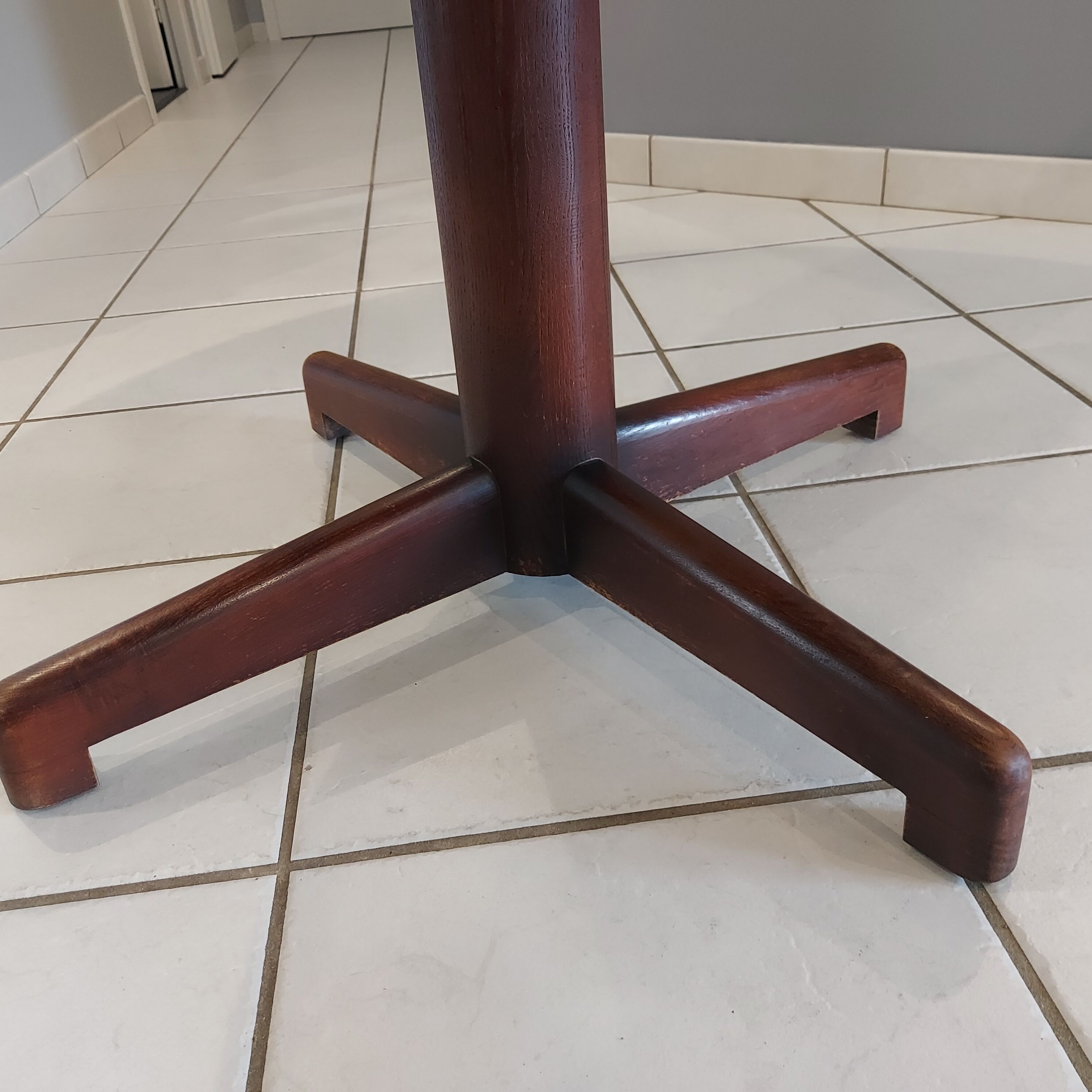 Vintage Scandinavian teak lifting coffee table 1970s