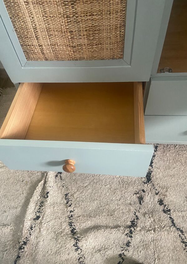 Armoire cannage
