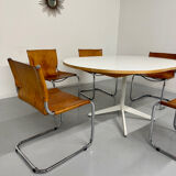 Extendable dining table designed by George Nelson for Herman Miller 60’