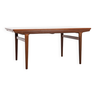 Midcentury rectangular extendable dining table in teak by Johannes Andersen for Uldum 1960s