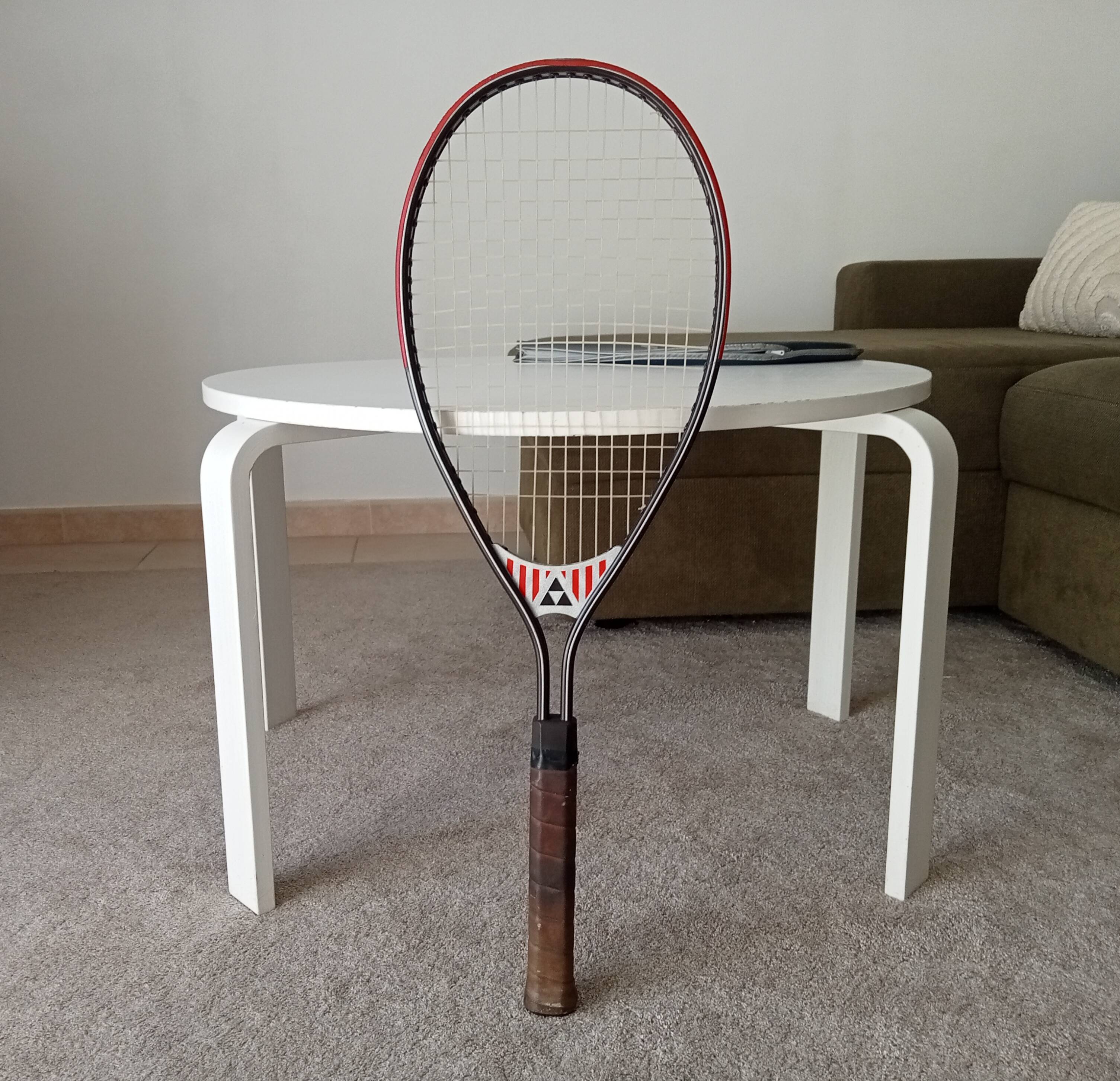 Vintage Fischer tennis racket from the 70s/80s.