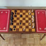 Louis Philippe style chess table and chess game with leather and wood tablets