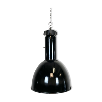 Industrial bauhaus black enamel pendant lamp, 1930s