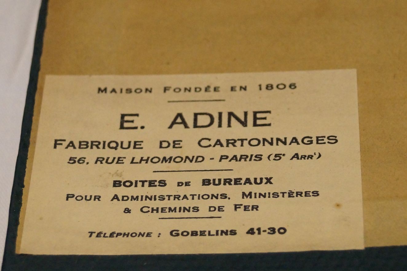 Former cardboard maker