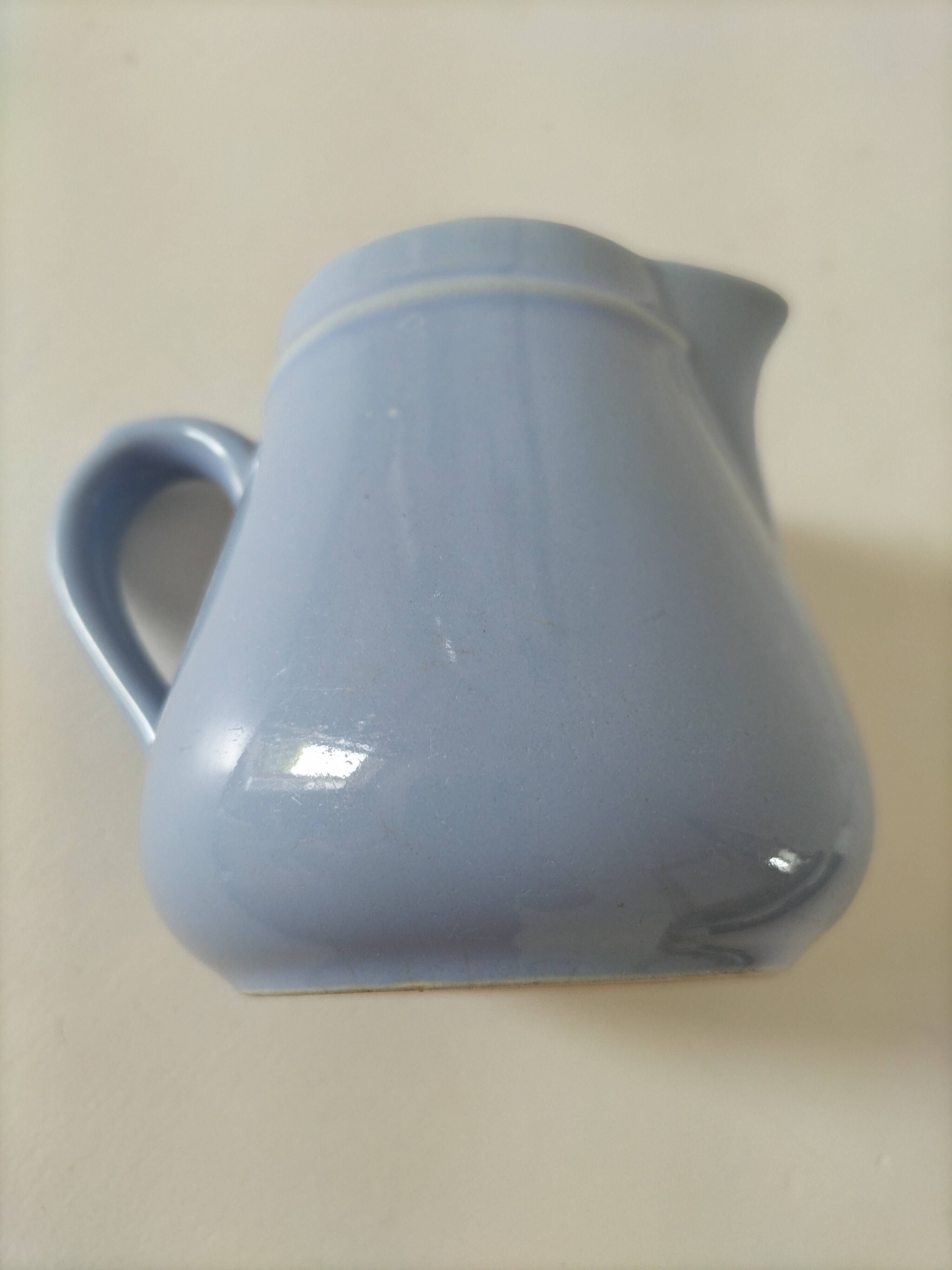 Duo of pastel ceramic milk jugs – Lavender blue & vintage cream