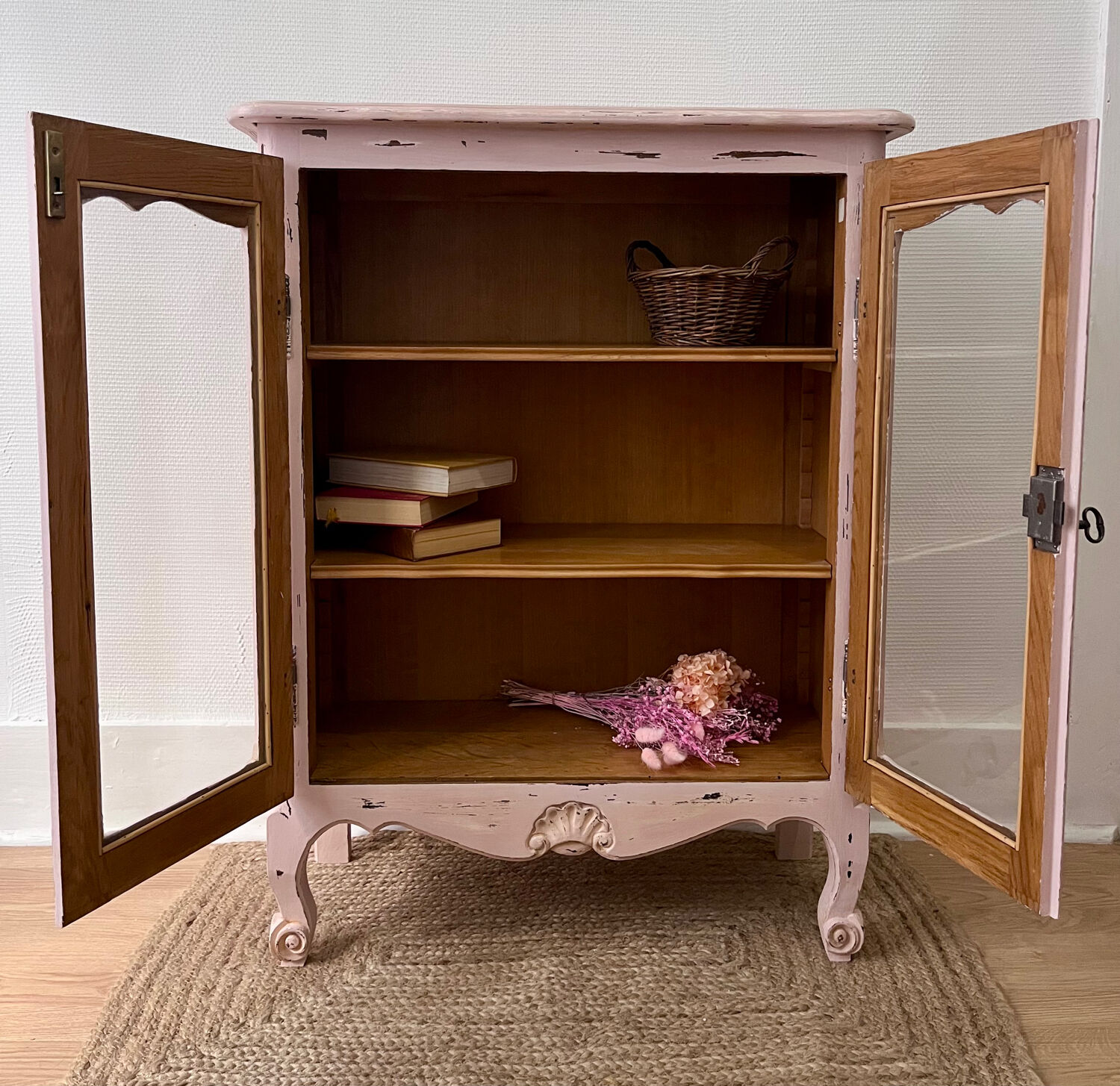 Patinated display cabinet