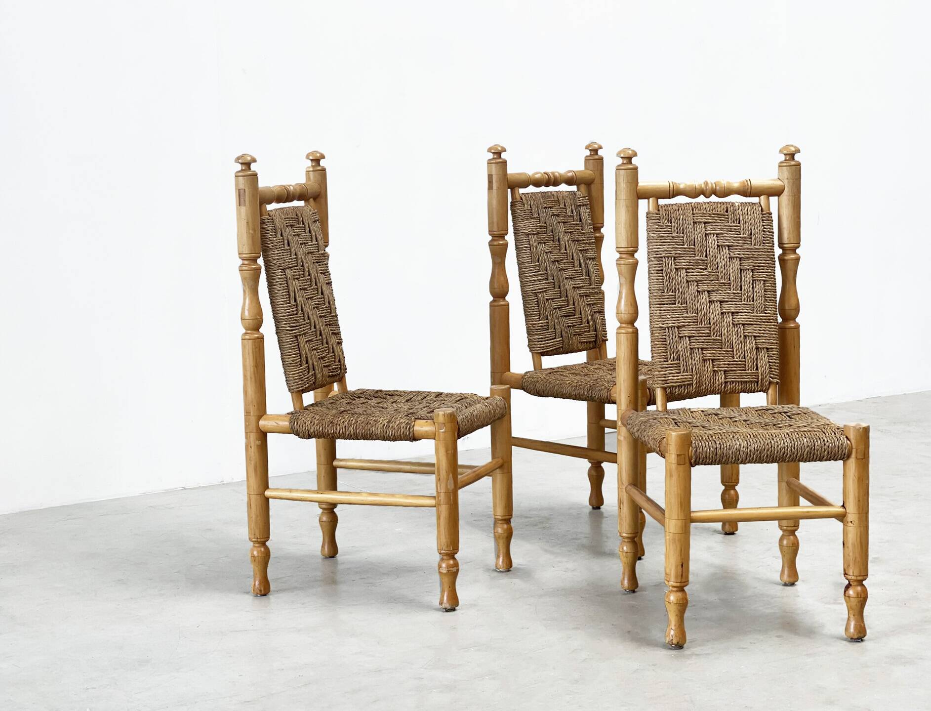 set of 3 sidechairs / dining chairs