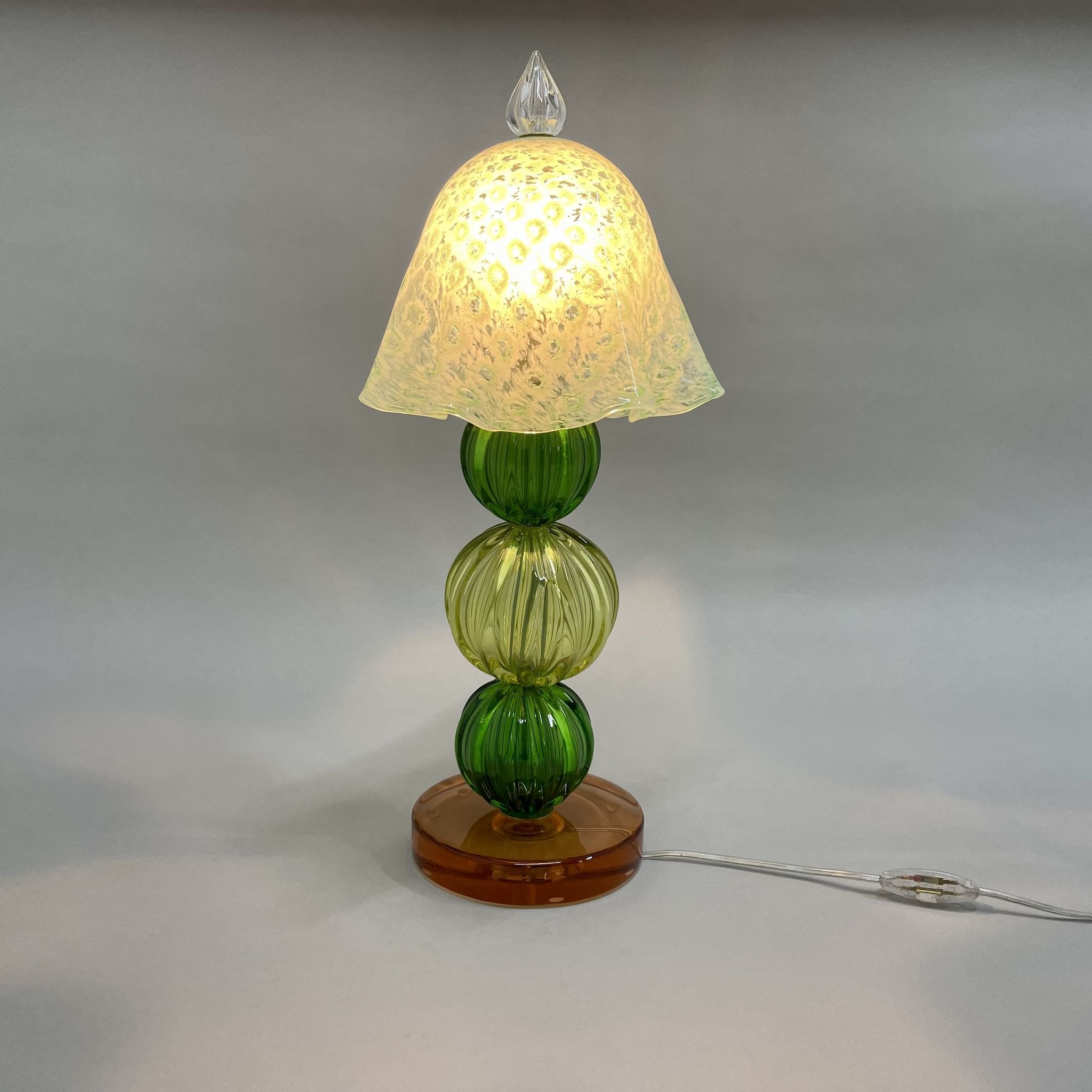 Lampe de table italienne en verre de murano faite à la main