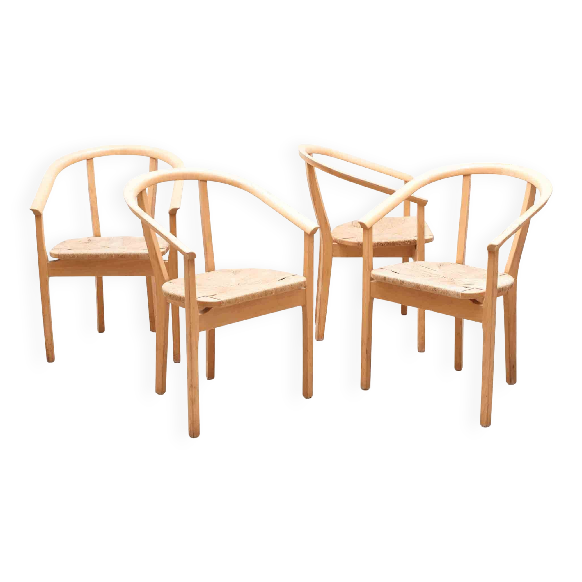Set of 4 Scandinavian straw chairs