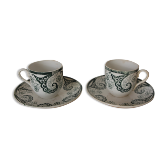 Pair of iron earth cups