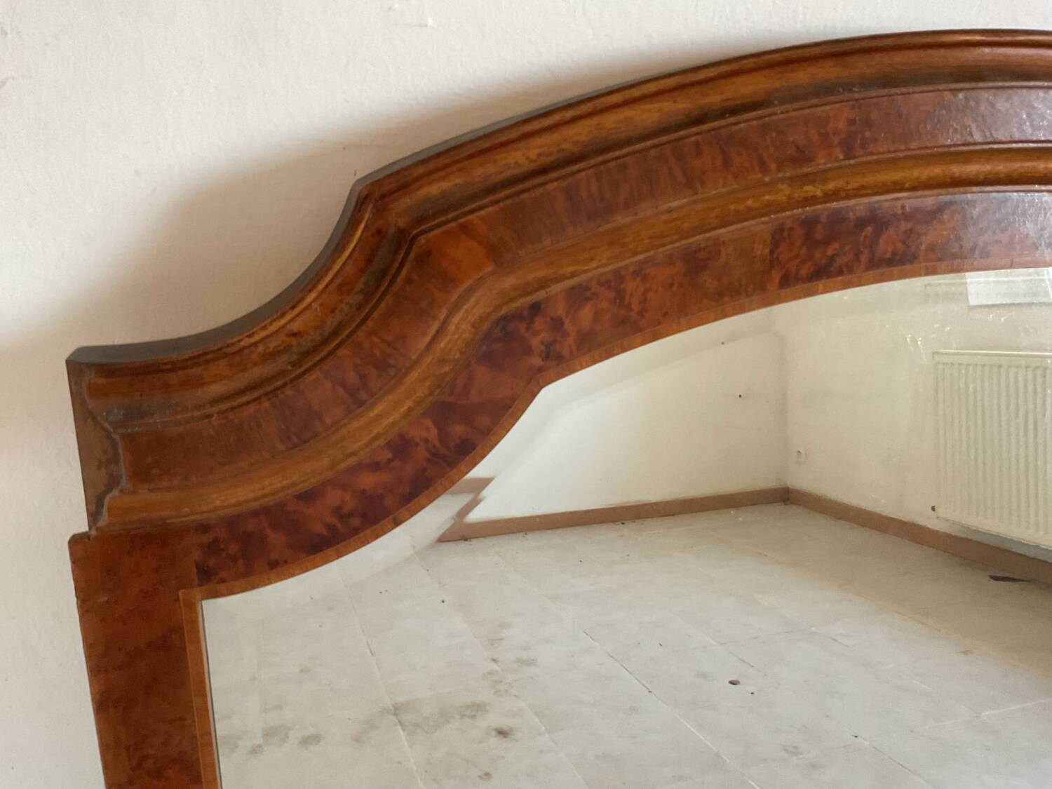 Splendid and rare Directoire ice cream, impressive.