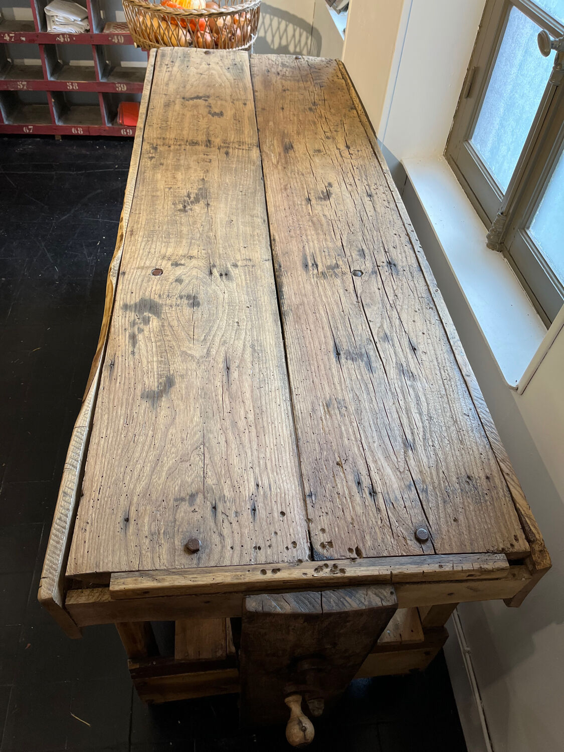 Carpenter's workbench