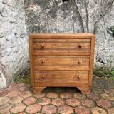 Antique chest of drawers