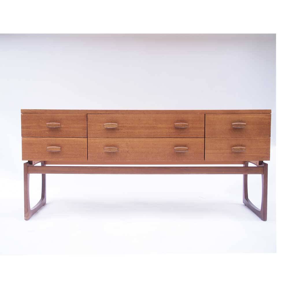 Enfilade Gplan quadri vintage scandinave
