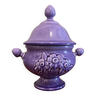 Pot, bonbonnière violette