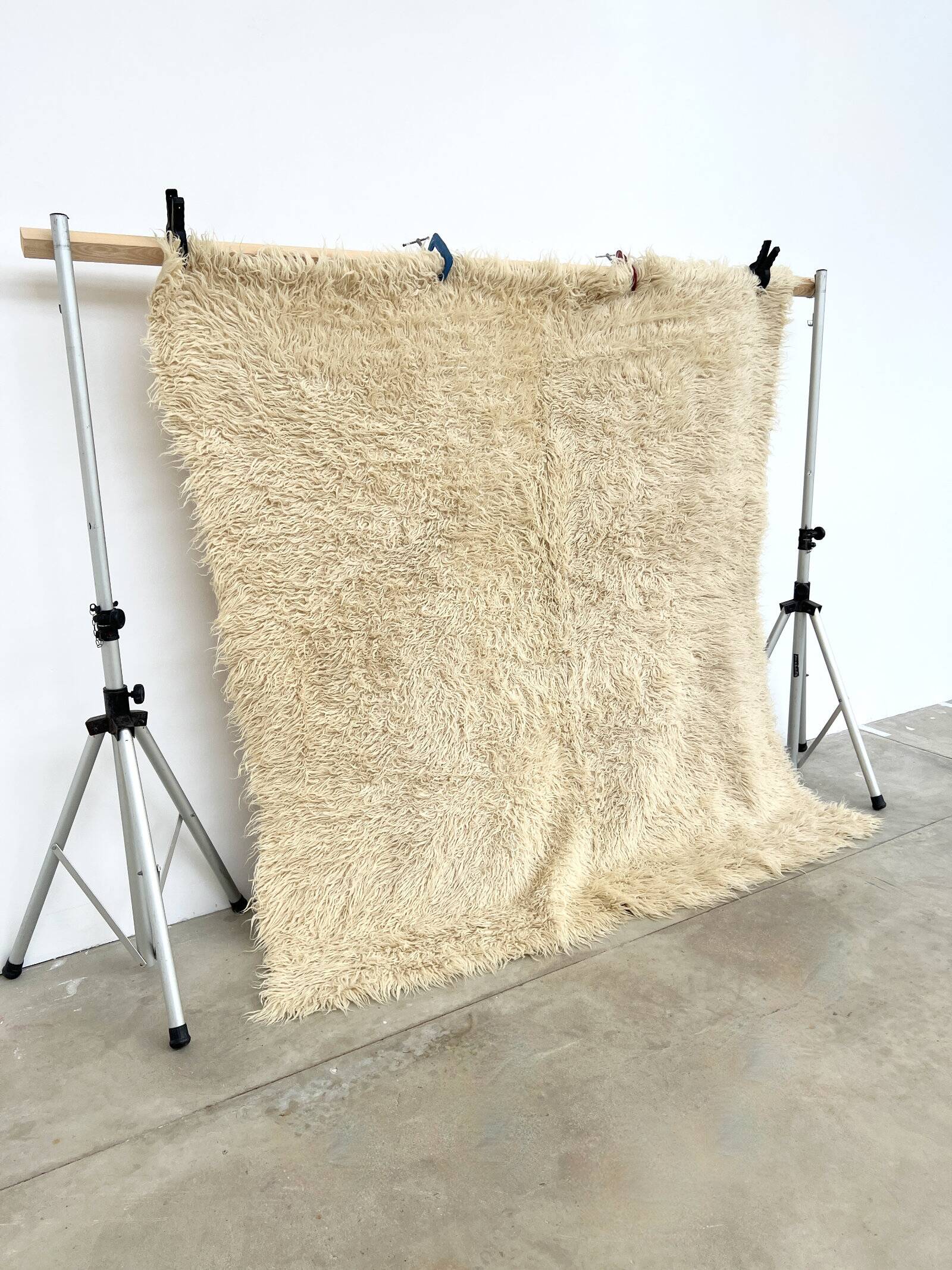 Tapis Flokati vintage pure laine vierge carré 210 × 210 cm années 70