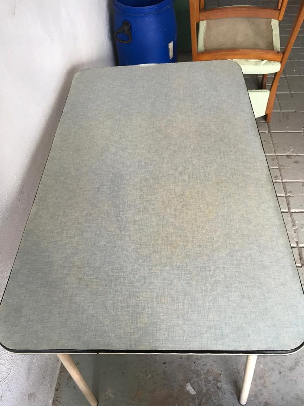 Formica table
