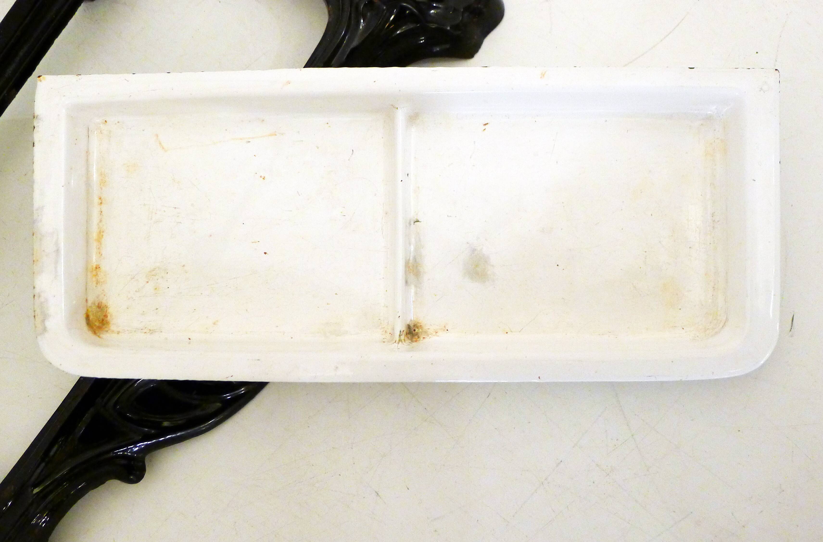 Enameled cast iron umbrella stand