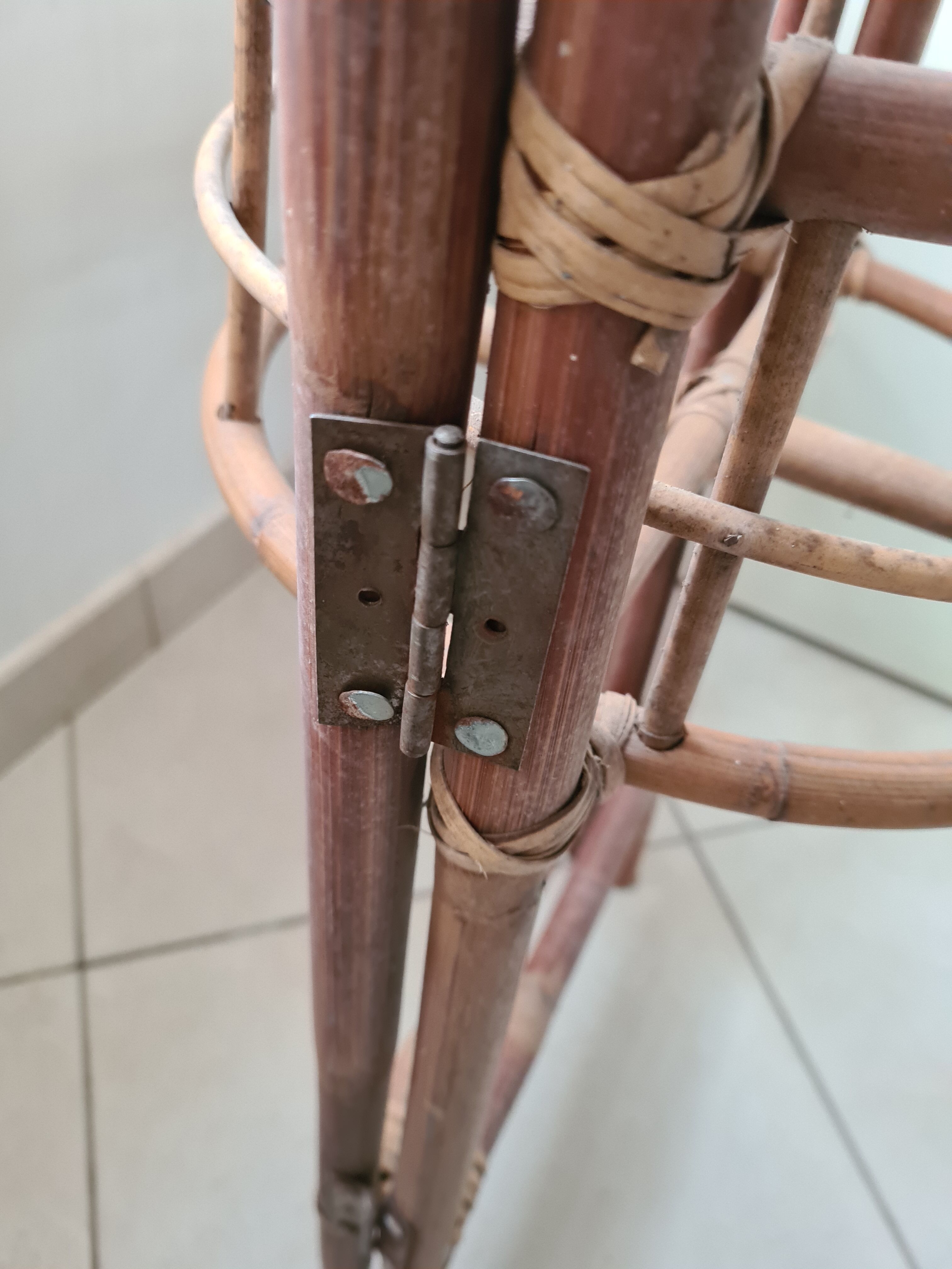 Vintage bamboo plant door