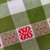 Retro tablecloth 💐