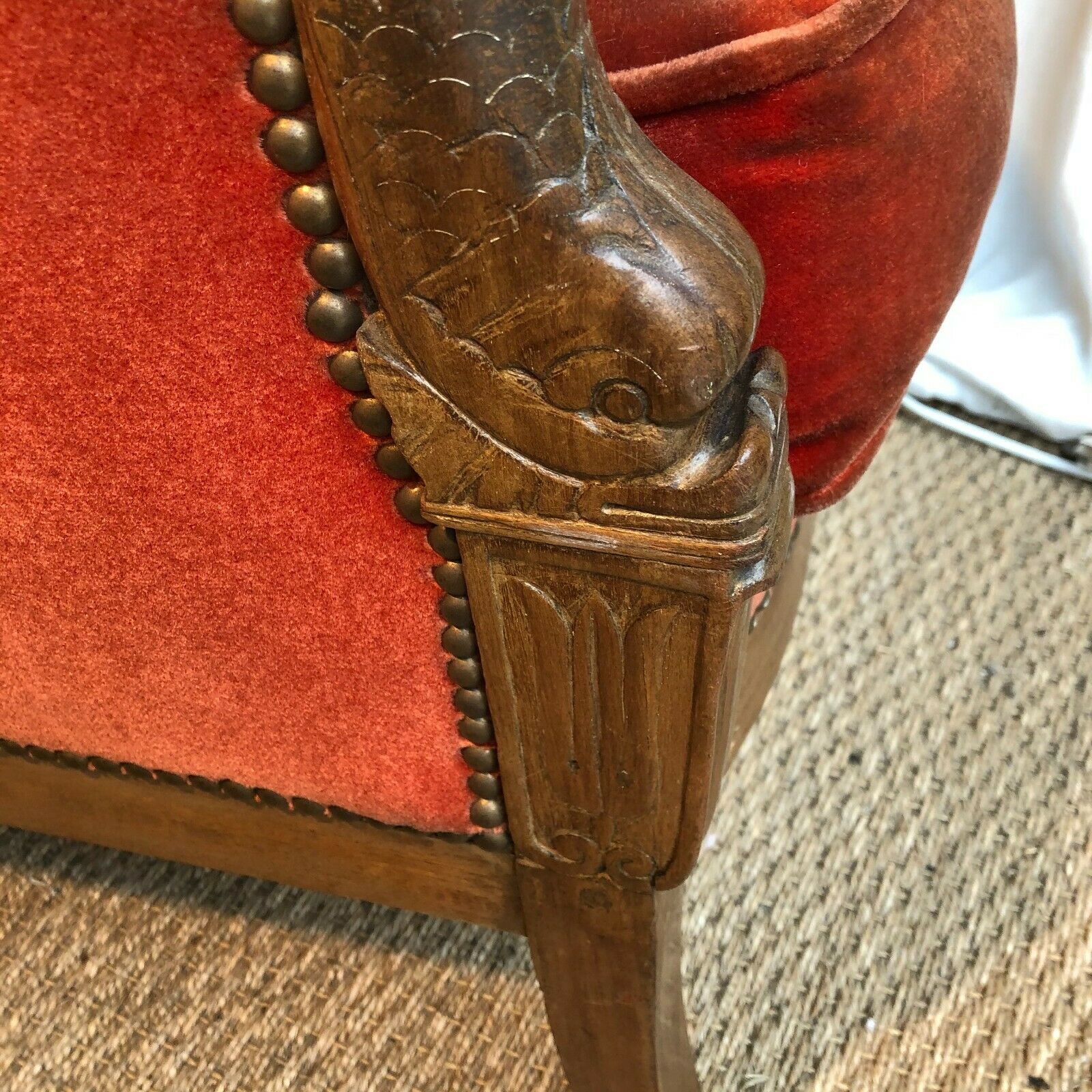 Armchair Shepherdess with walnut dolphins