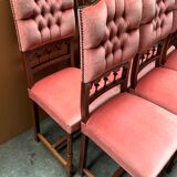 Ensemble de six chaises.