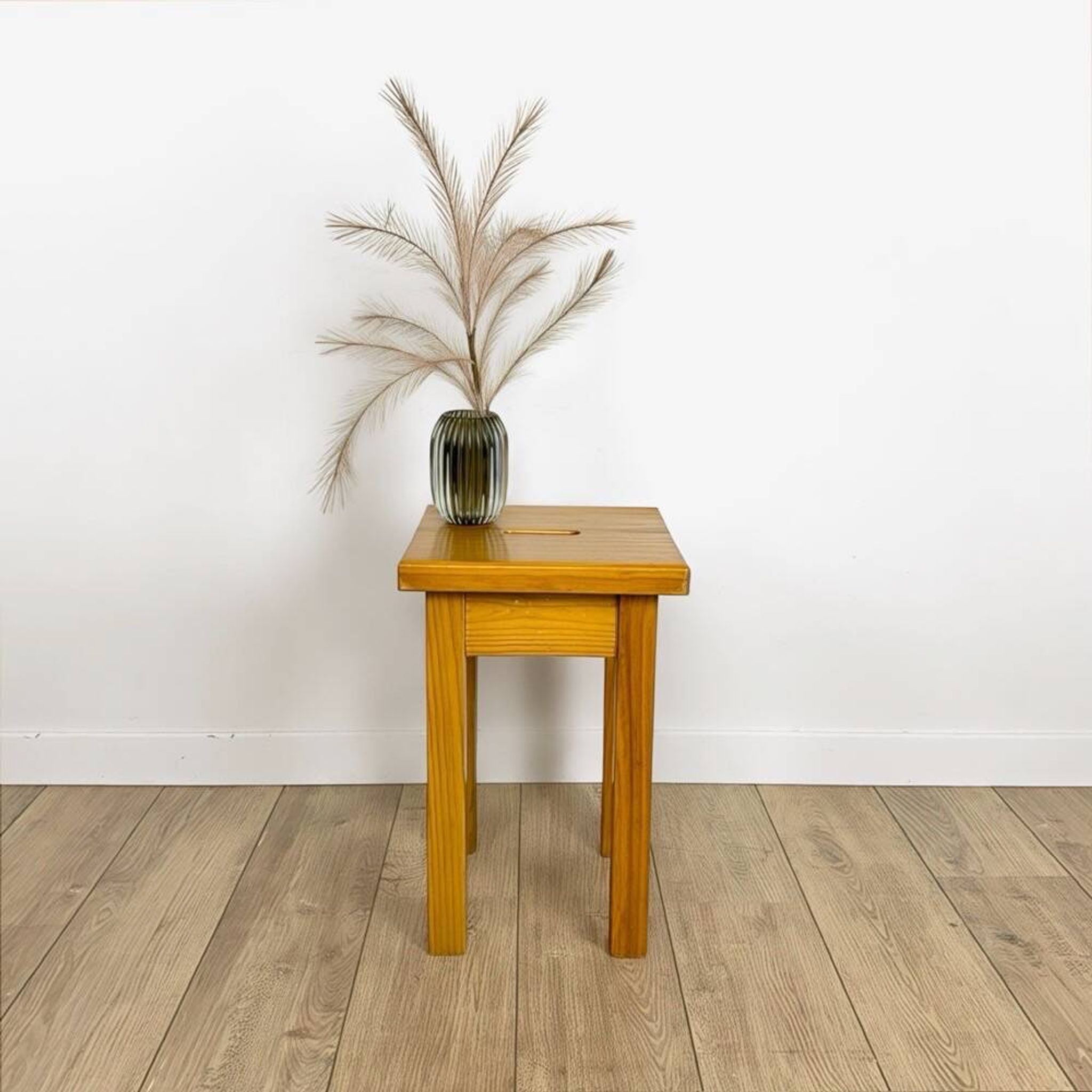 Tabouret en pin à fente années 80