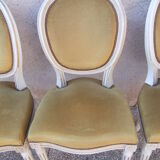 Medallion chairs