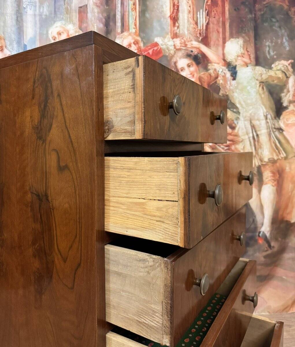 Art Deco Mahogany Chest of Drawers