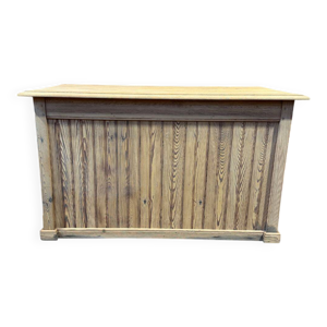 Comptoir de magasin en