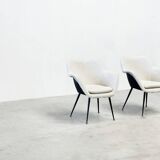 Boucle lounge / easy chairs