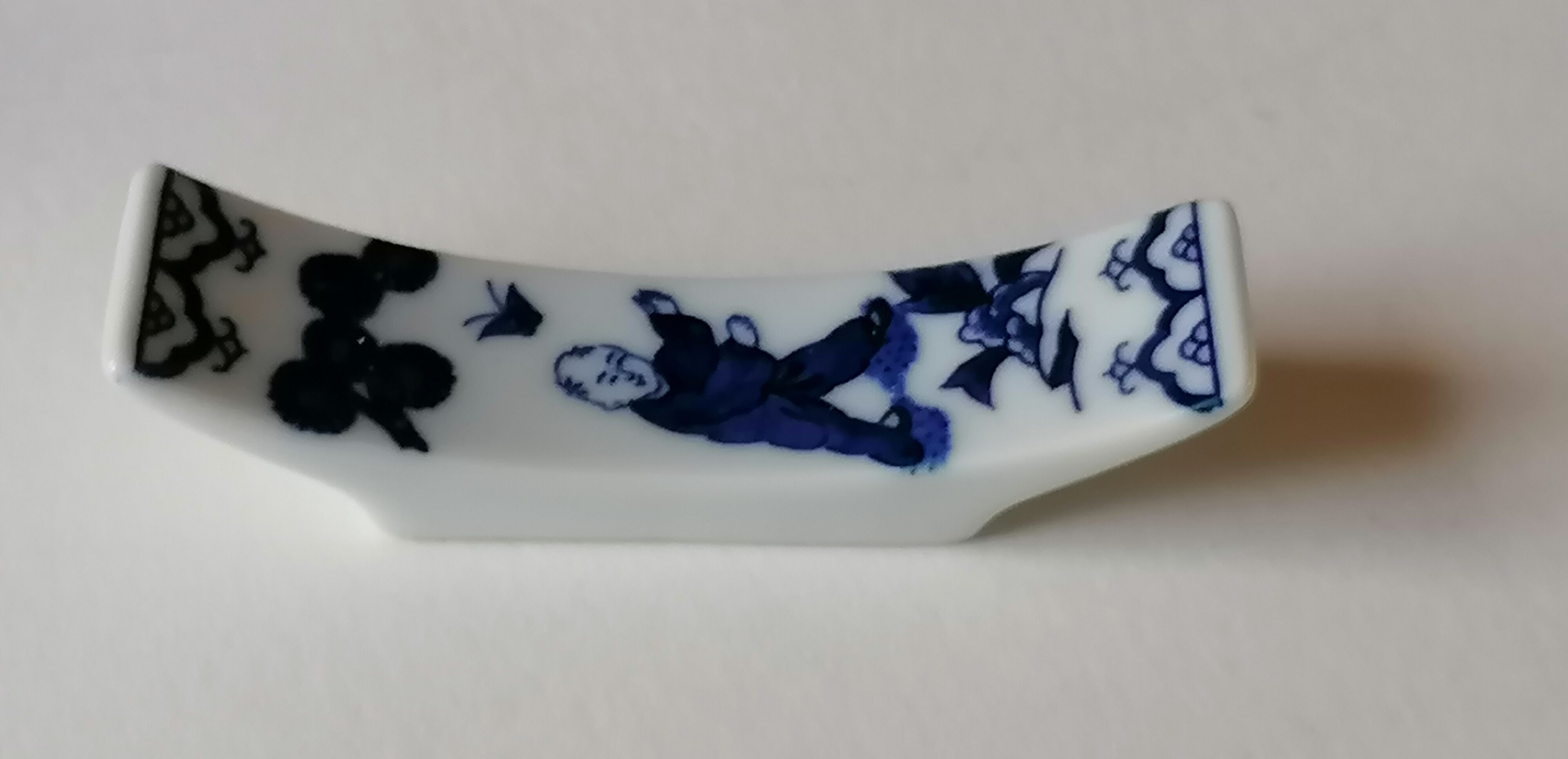 6 porcelain knife holders from Japan