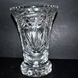 Vase ancien en cristal de Bohème - motifs étoiles palmette taillés H22.5cm