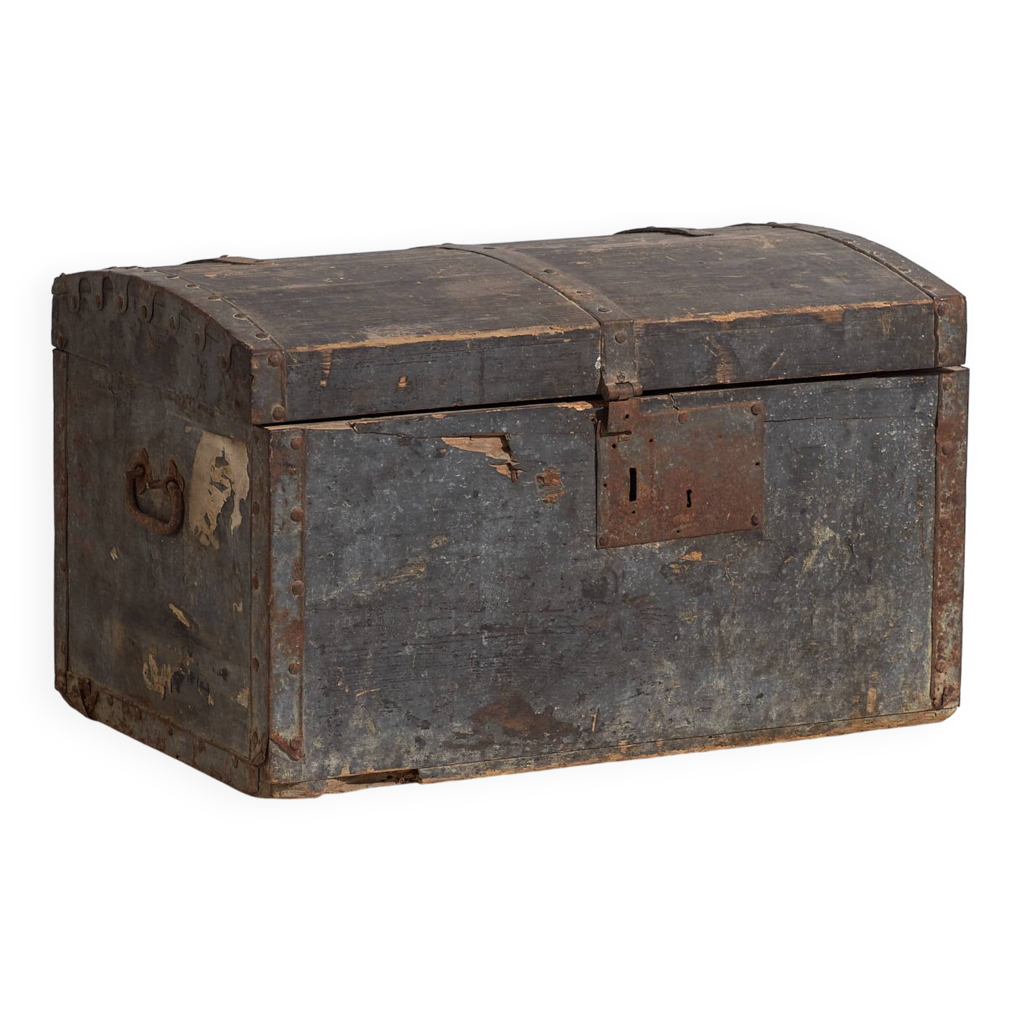 Antique dark toned trunk (circa 1910) #65