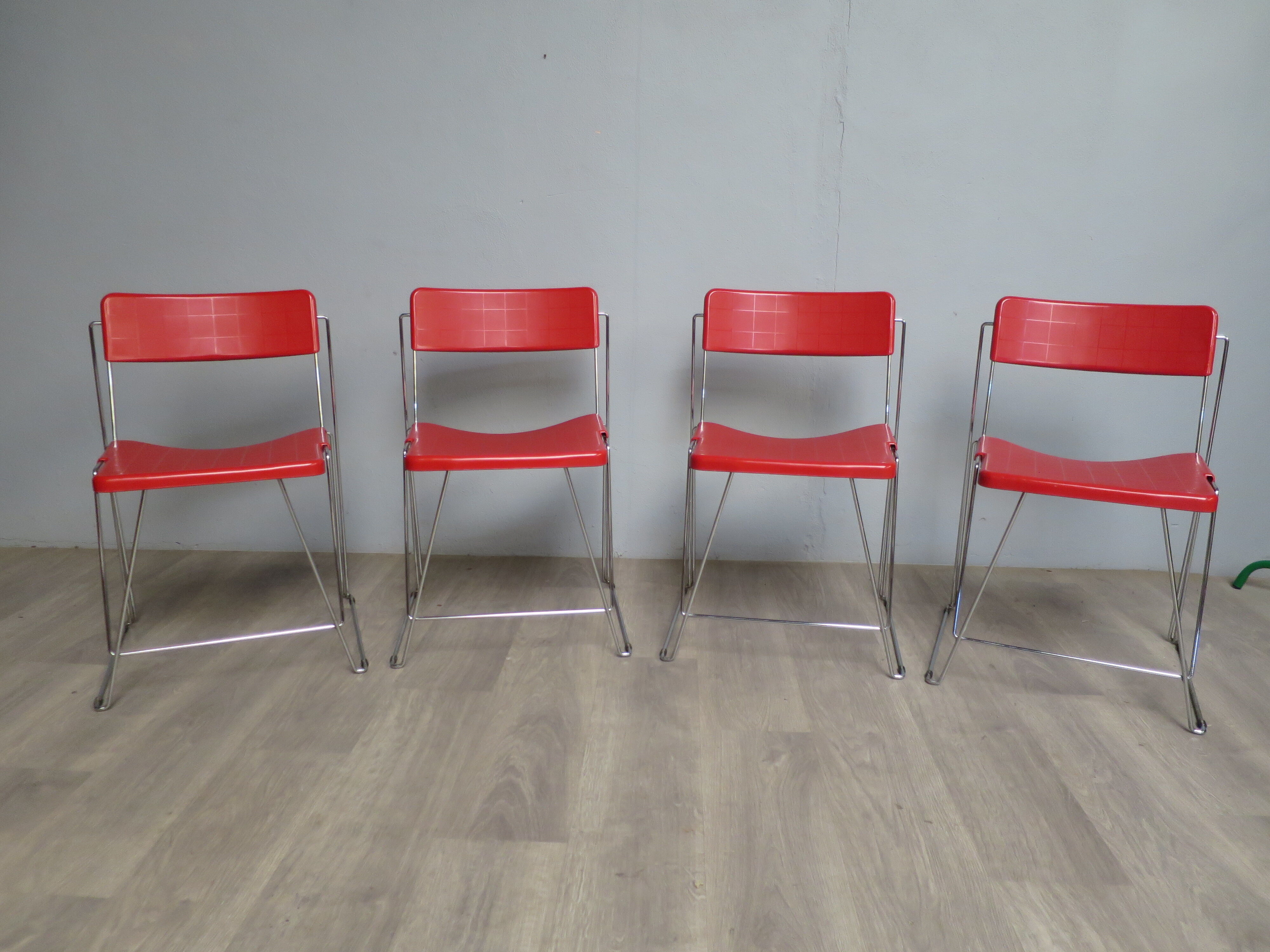 Set of 4 chairs V line Magis by Andries and Hiroko Van Onck
