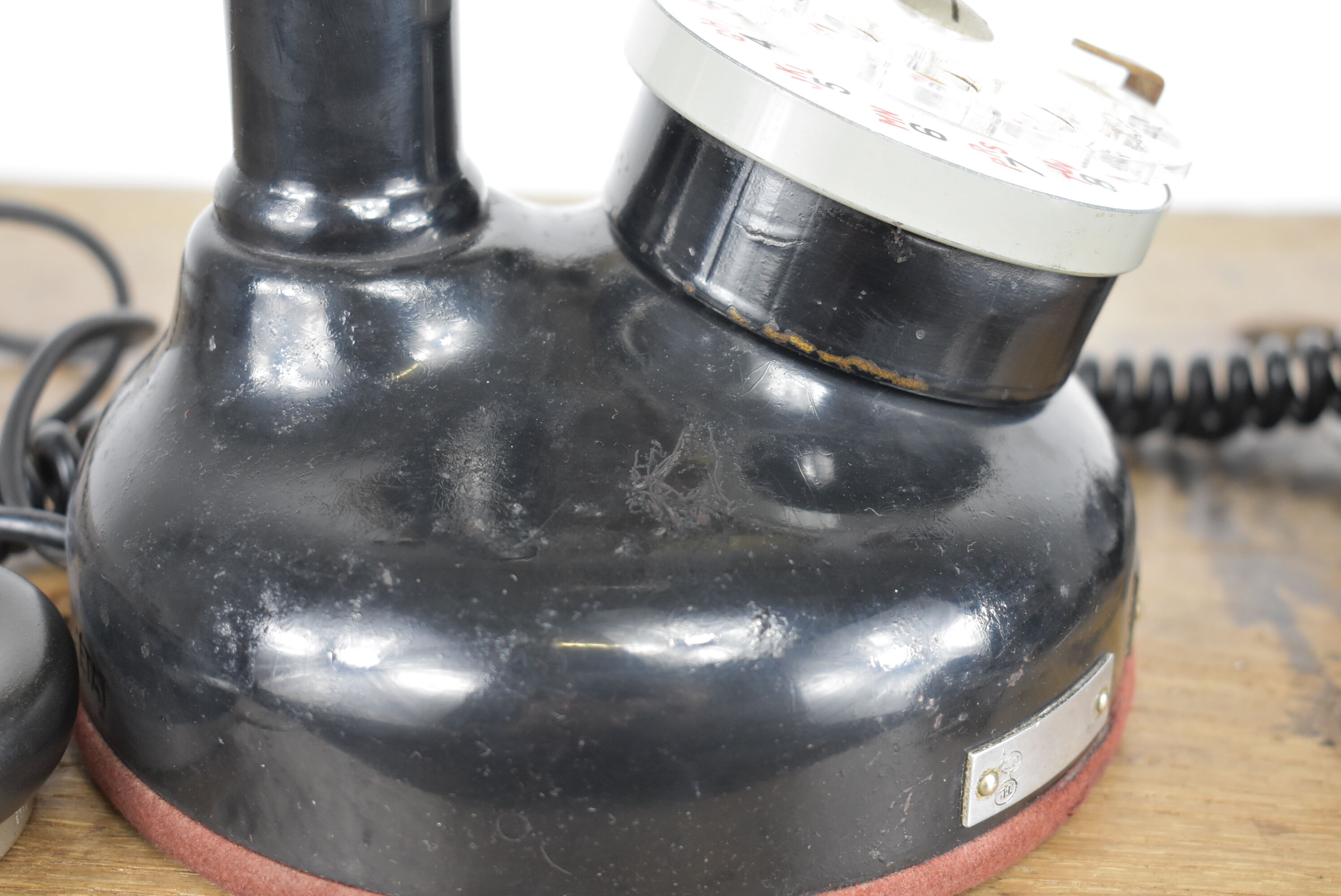 Old phone circa 1920