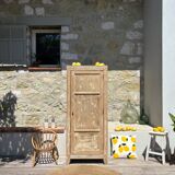 Armoire bonnetière parisienne