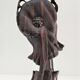 Buste en bois de femme à coiffe florale travail sculptural des années 60-70