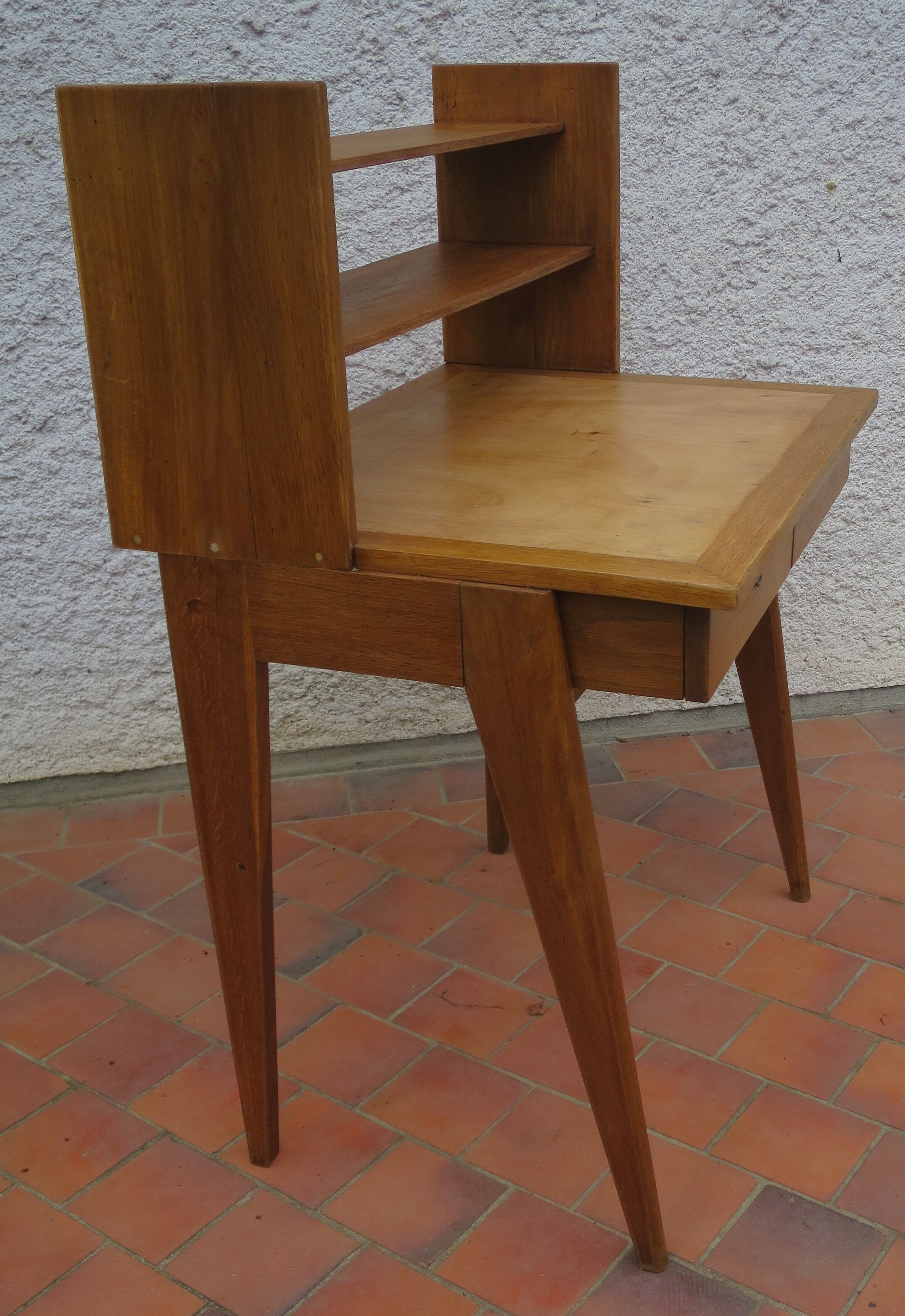 Bureau vintage pieds compas bois massif étagères