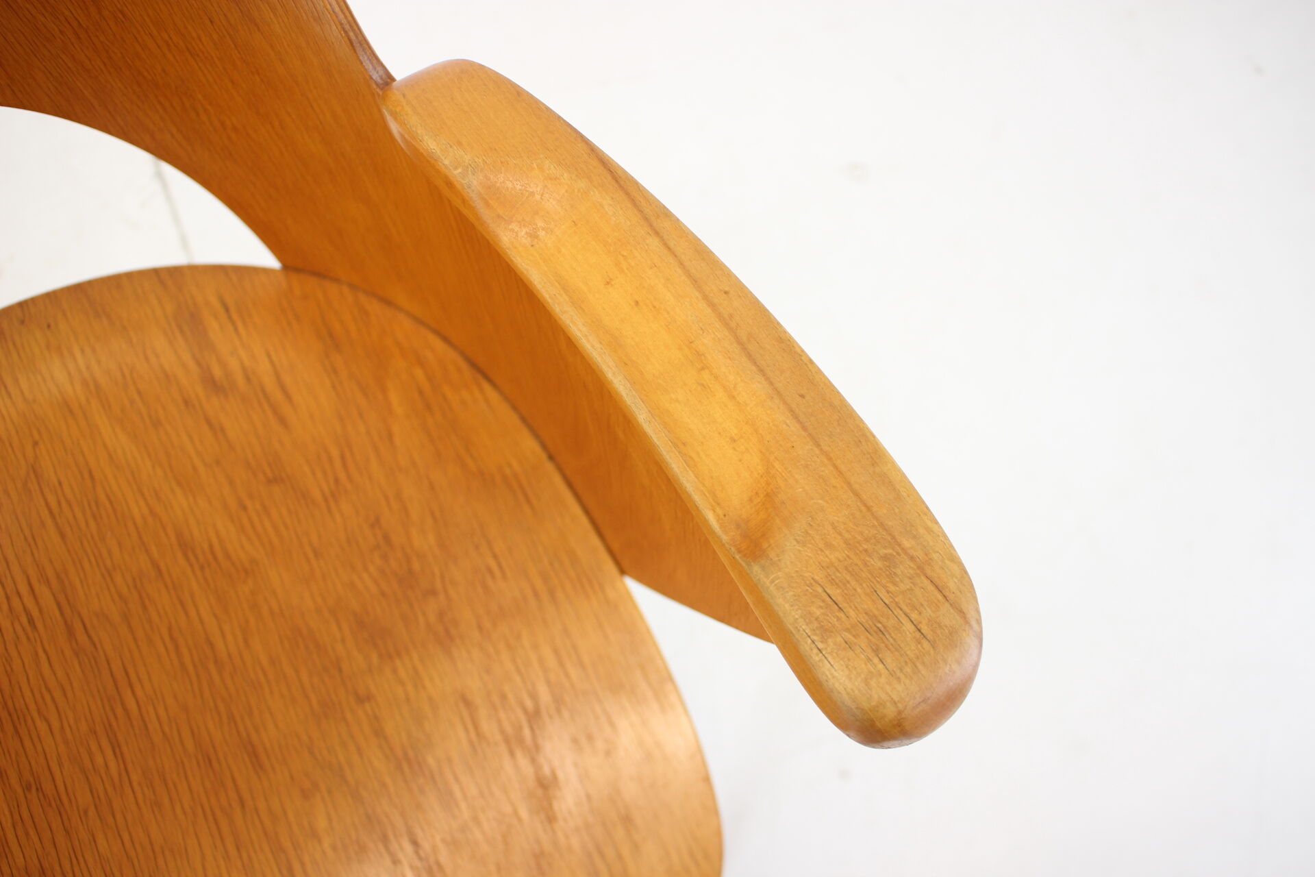 Oswald Haerdtl Beech Chair, Czechoslovakia, 1959