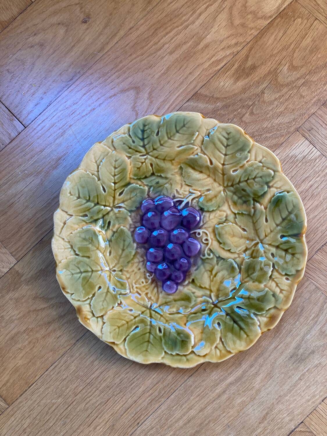 Assiettes dessert barbotine fruit Sarreguemines