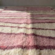 Handmade traditional Berber rug size 2-3 m
