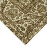 1970s 285 cm x 385 cm beige wool carpet