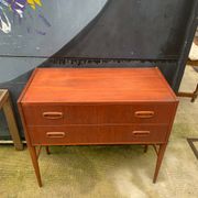 Petit meuble d’appoint style scandinave 70’
