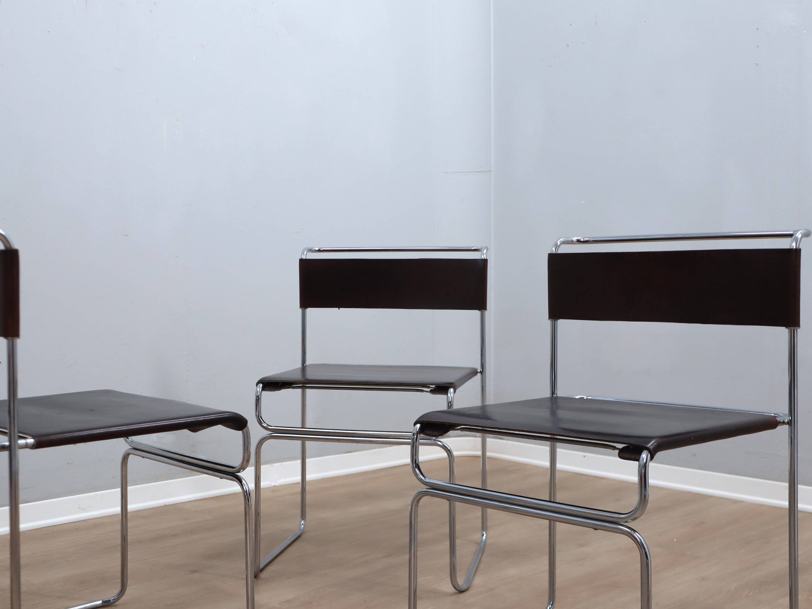 Ensemble de 4 chaises Giovanni Carini "Libellula" pour Planula, Italie, années 1970.