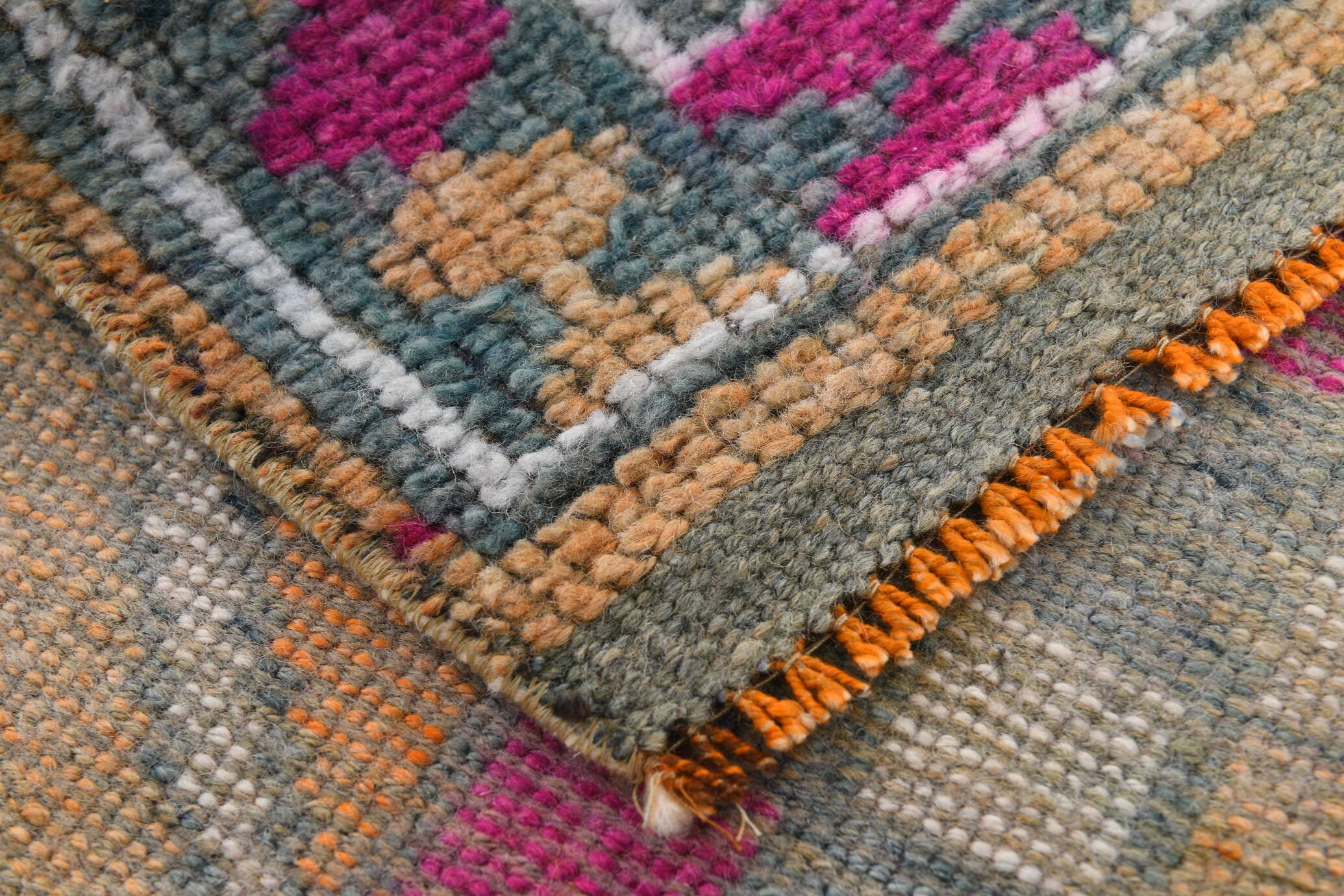 Fuchsia Vintage Oushak Runner Rug, Turkish Wool Hallway Carpet, 86x341 Cm