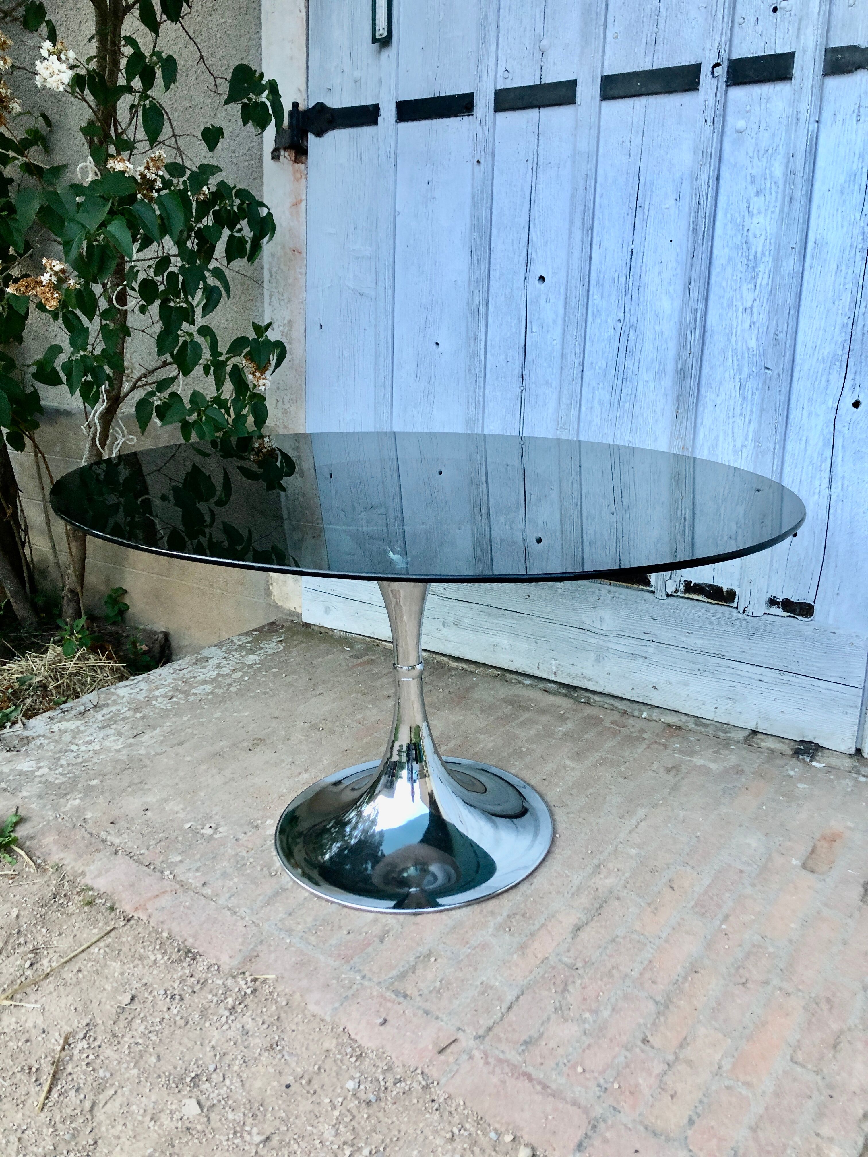 Tulip table oval glass and chrome 1970