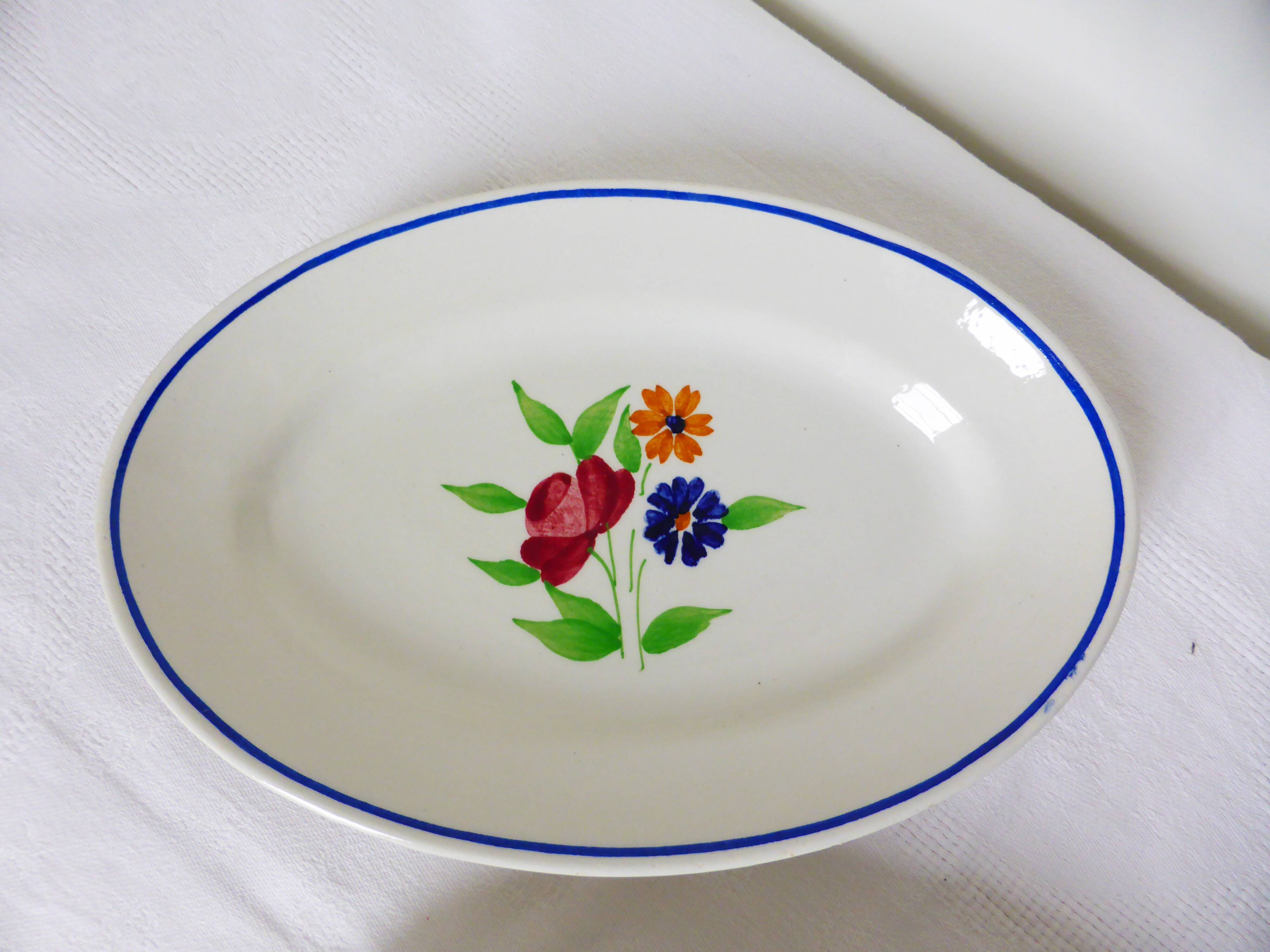 2 vintage Badonviller dishes