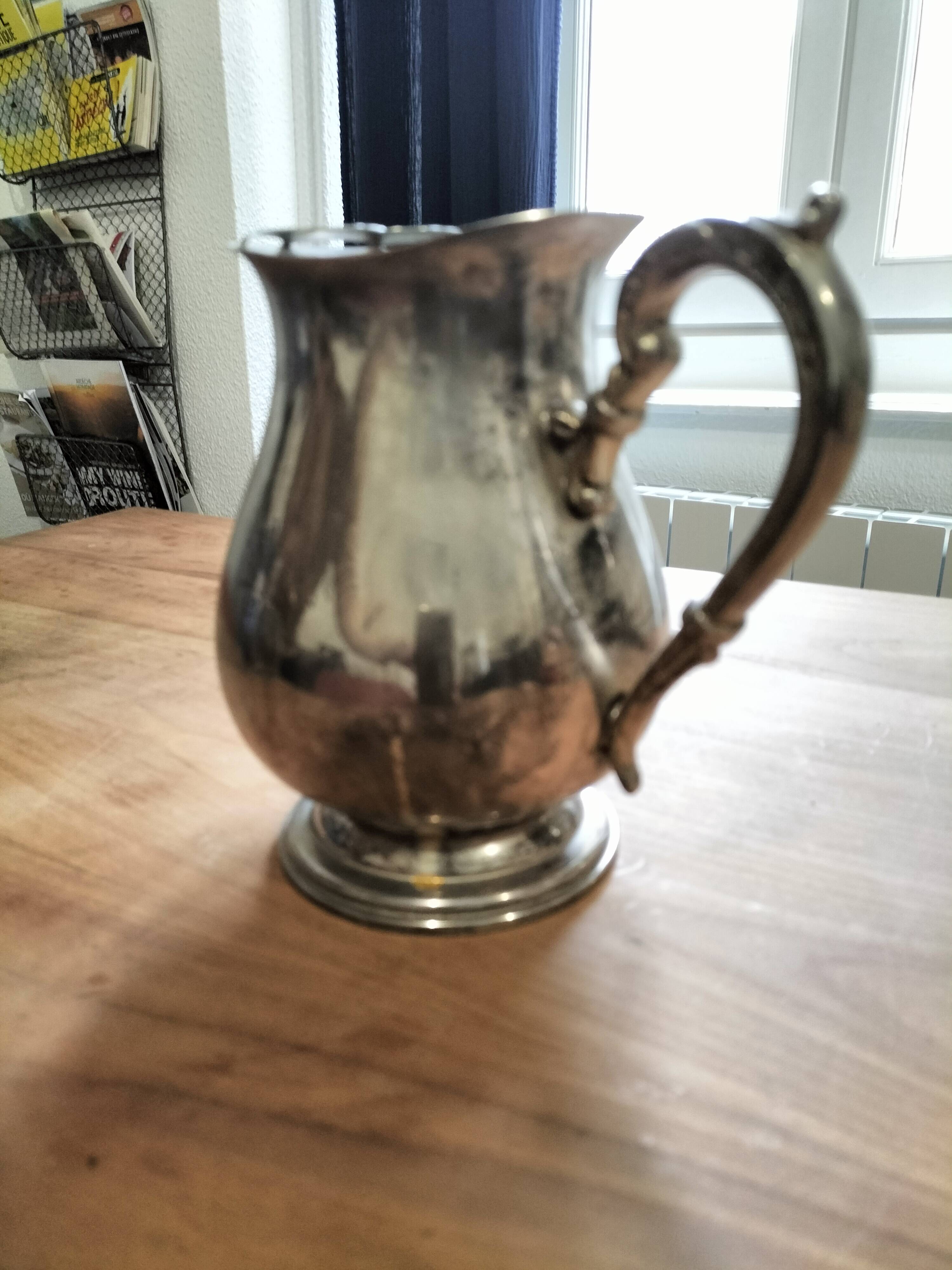 Pichet vintage argenté